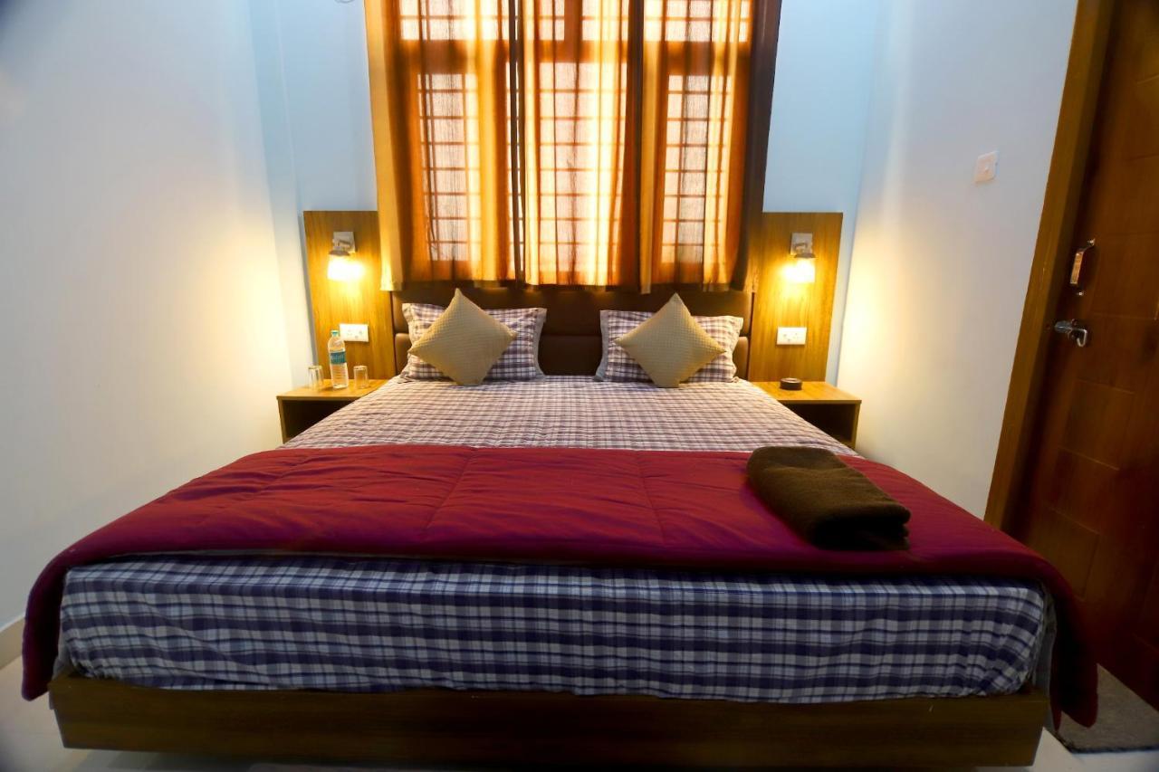 Hotel Comfort Inn Homestay Dehradun Exterior photo